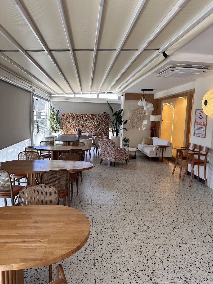 Avoir L'Atelier Güzelbahçe - 3