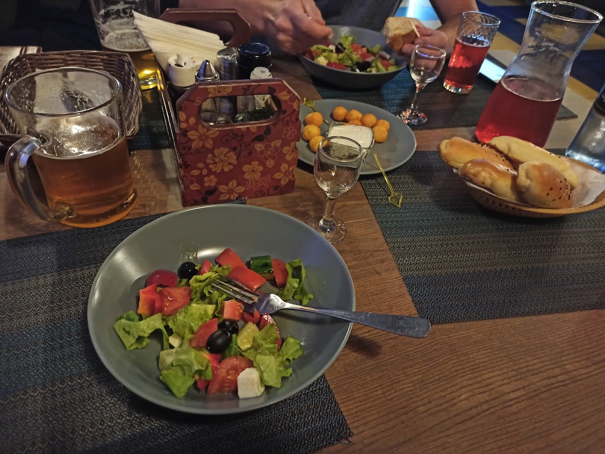 Kafe 'Chernaya Koshka' - 8