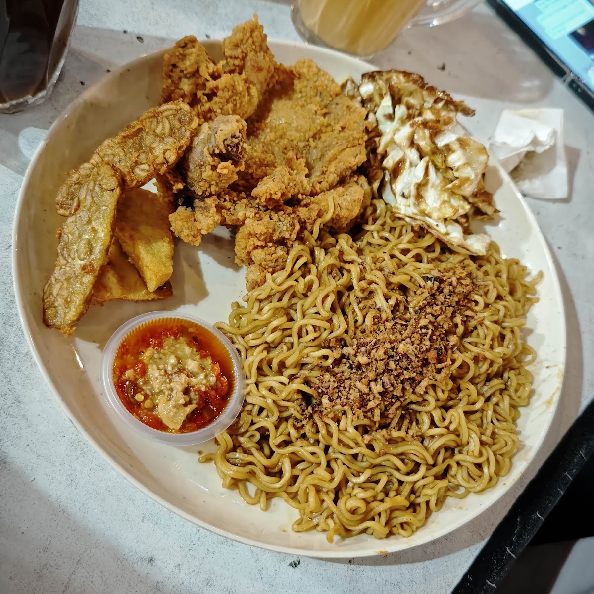 Aduka Cabin Cafe - 3