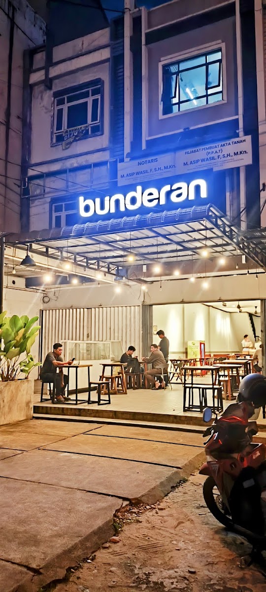 Bunderan Coffee Shop
