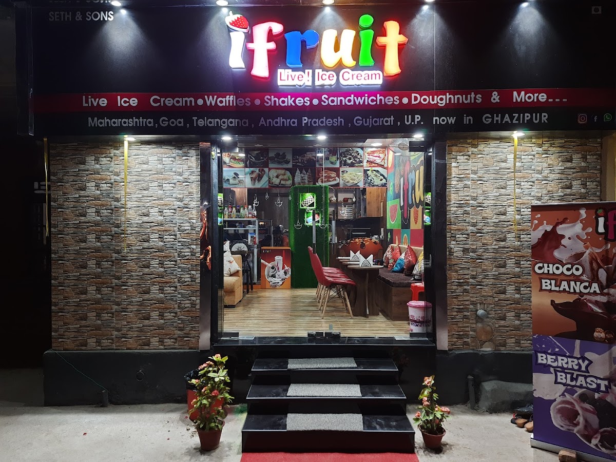 Ifruit (Live Ice Cream)