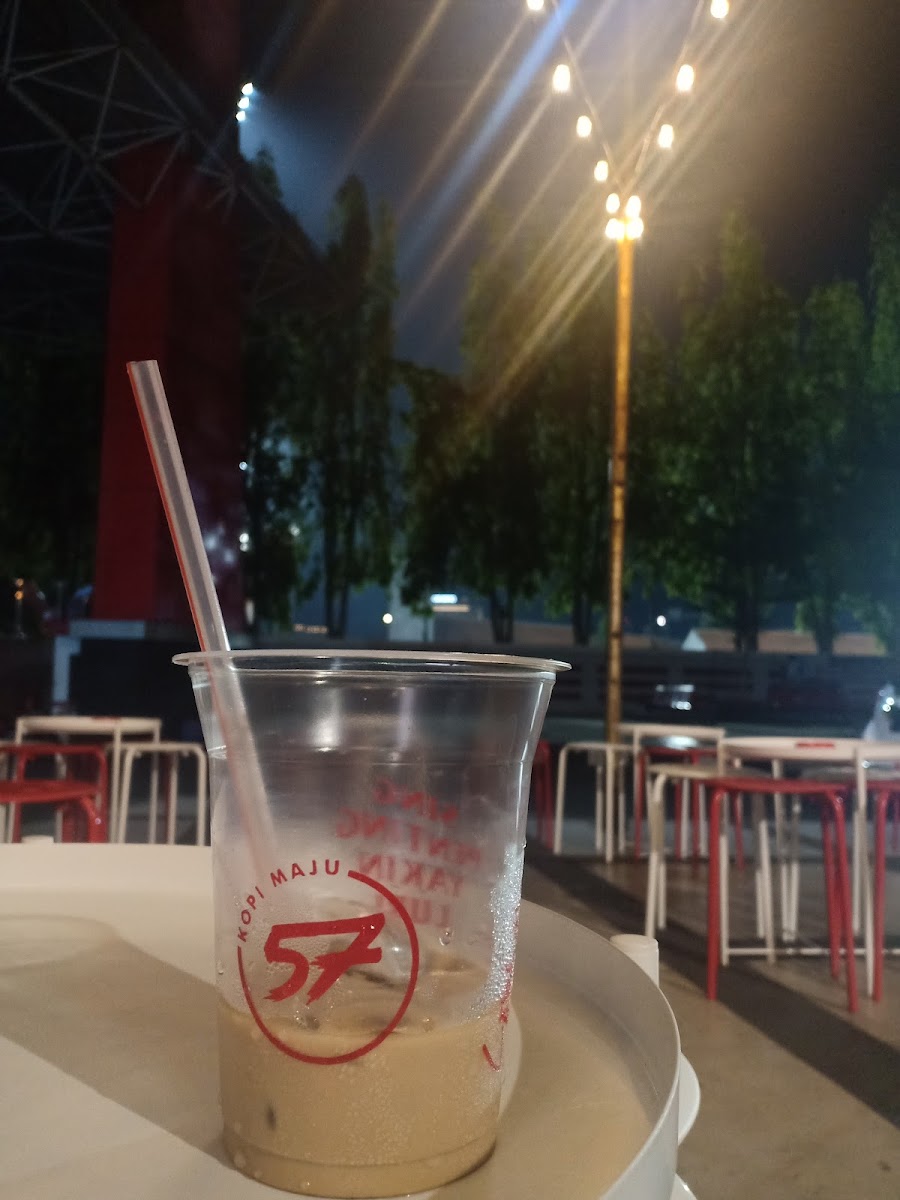 KOPI MAJU 57 - GOR TRI LOMBA JUANG - 5