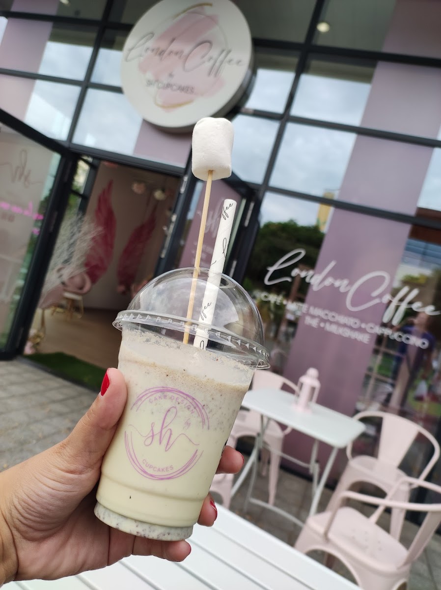 London Coffee by SH Cupcakes - 10