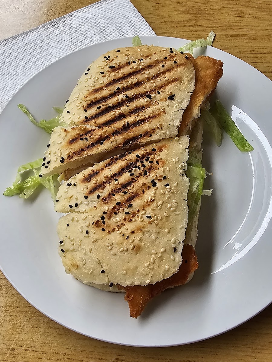 Centric Sandwich Bar - 10