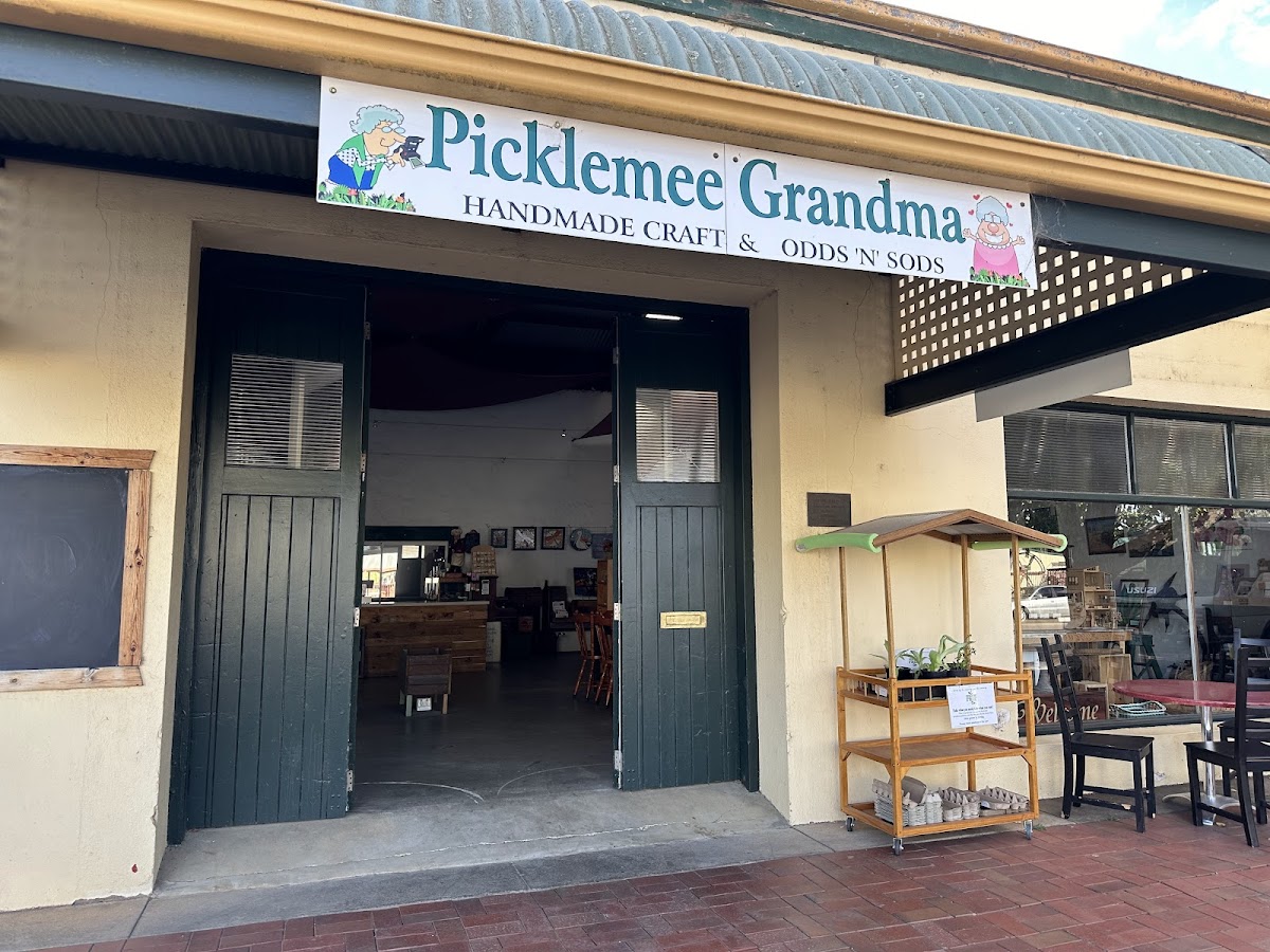 Picklemee Grandma