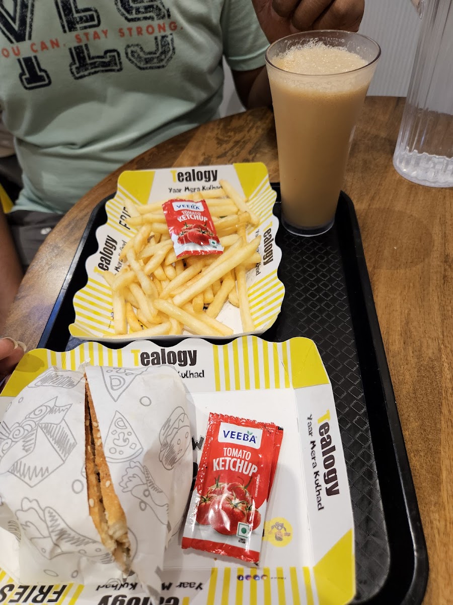 Tealogy Cafe Medavakkam,Chennai - 6