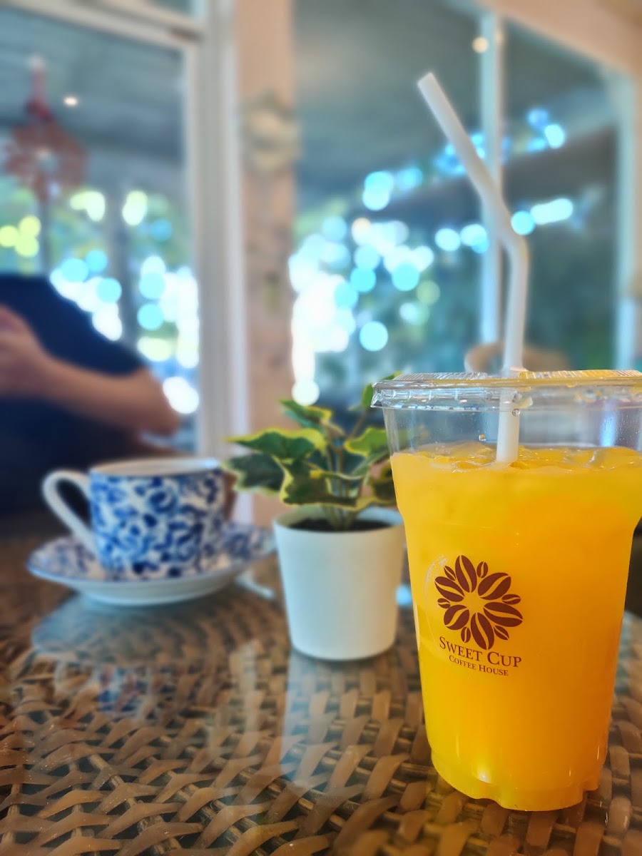 Sweet Cup Coffee House (ร้านกาแฟสวีทคัพ) - 3