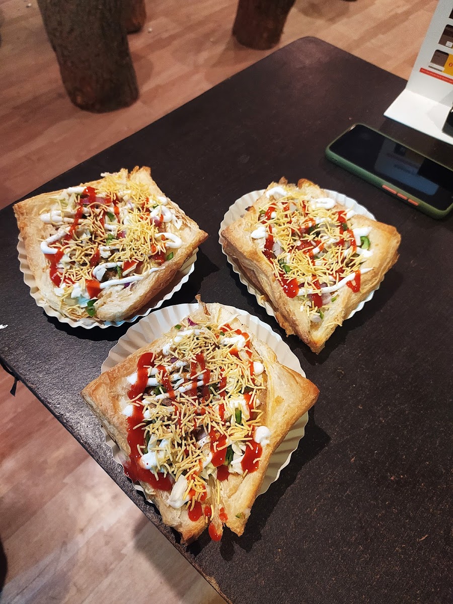 Village Mugg Cafe - 9