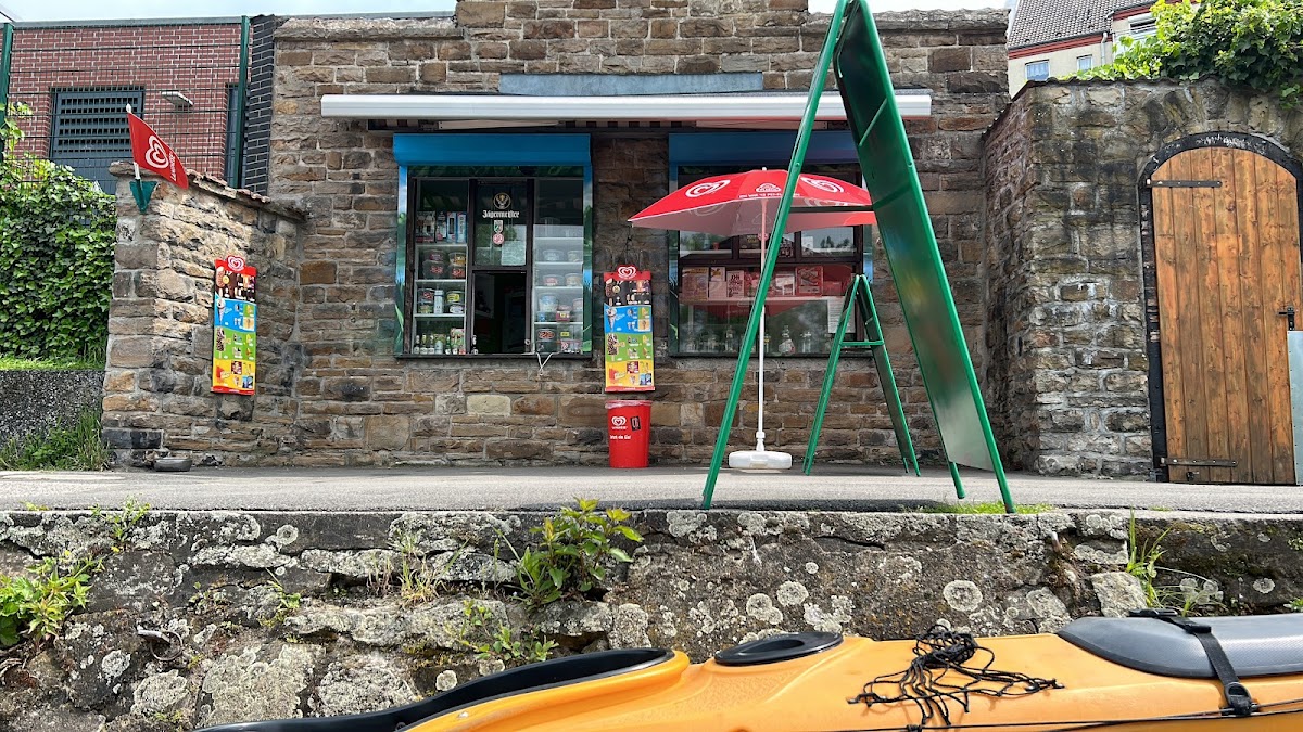 Trinkhalle an der Florabrücke - 4