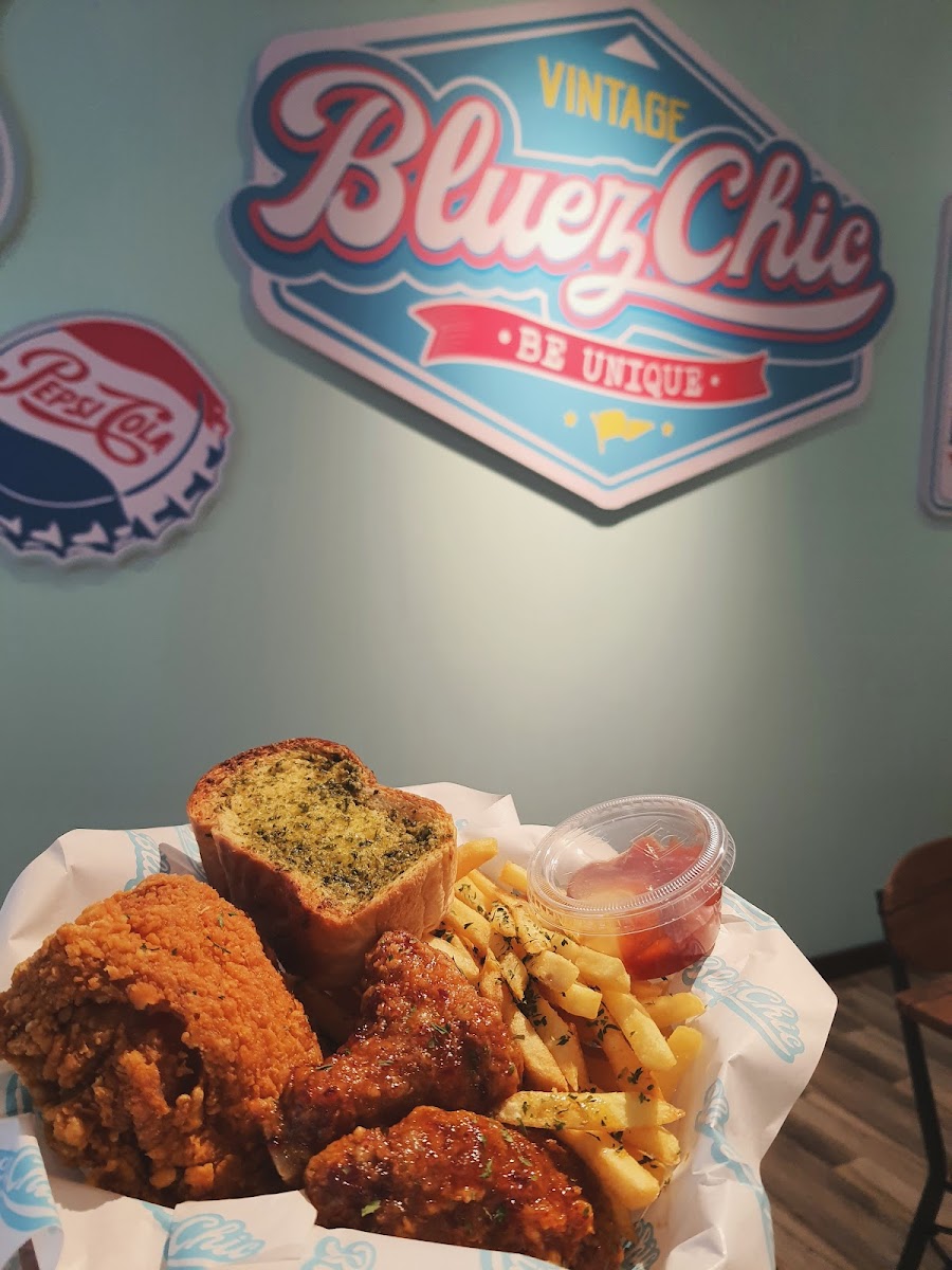 BluezChic Cafe Ipoh - 10