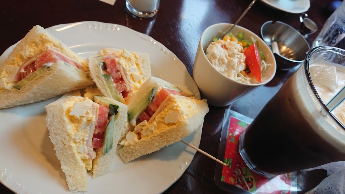 ITOH ya coffee shop - 9