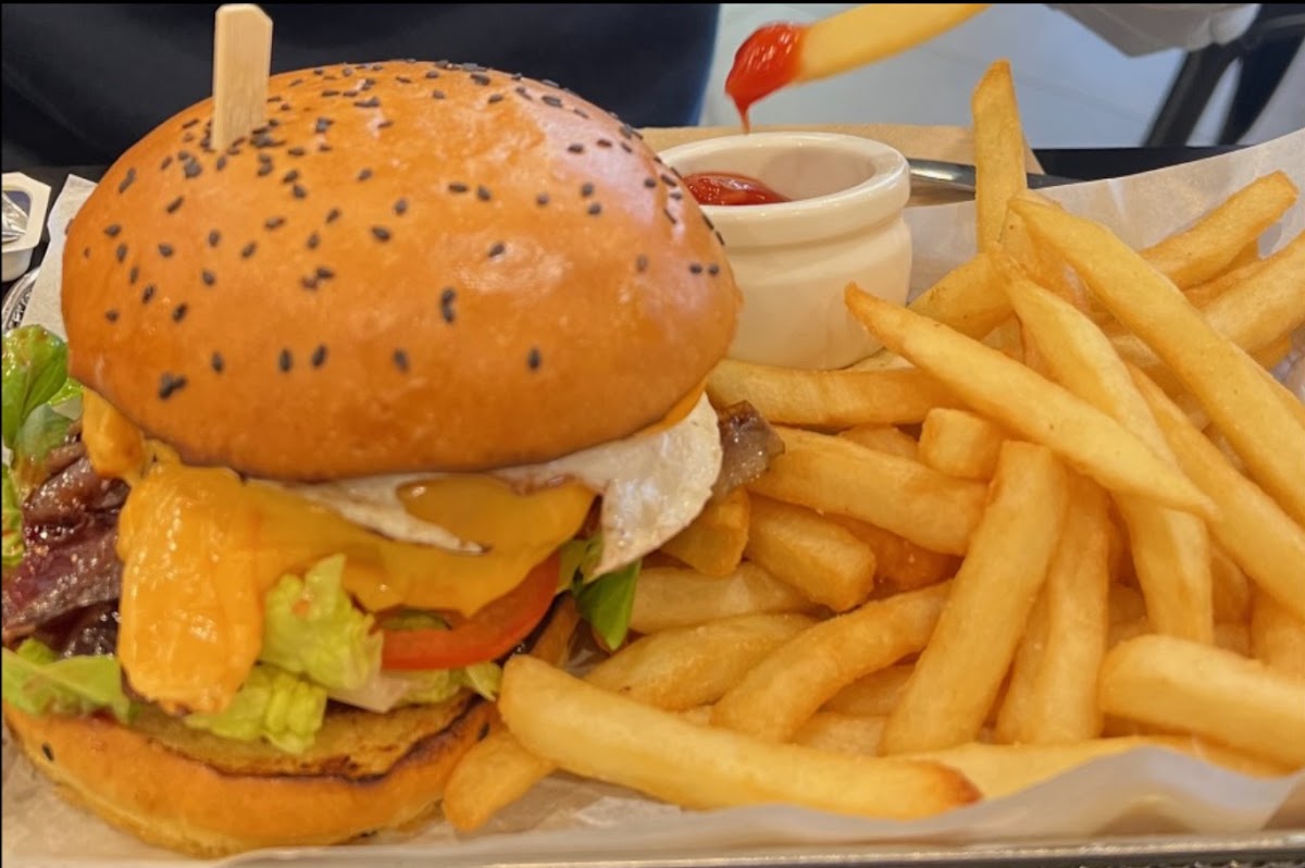 Kulture Kafe Macarthur Square - 9