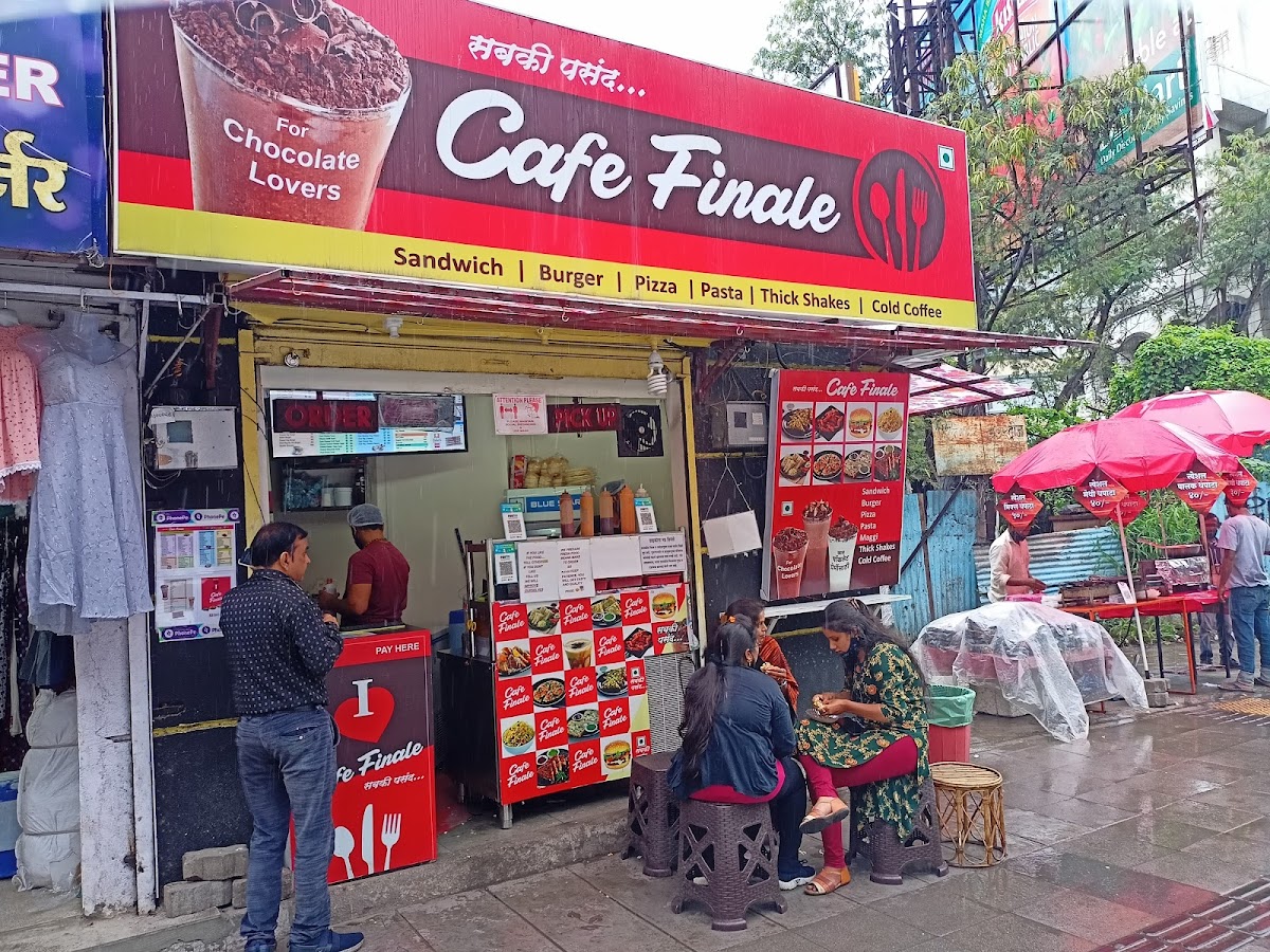 Cafe Finale