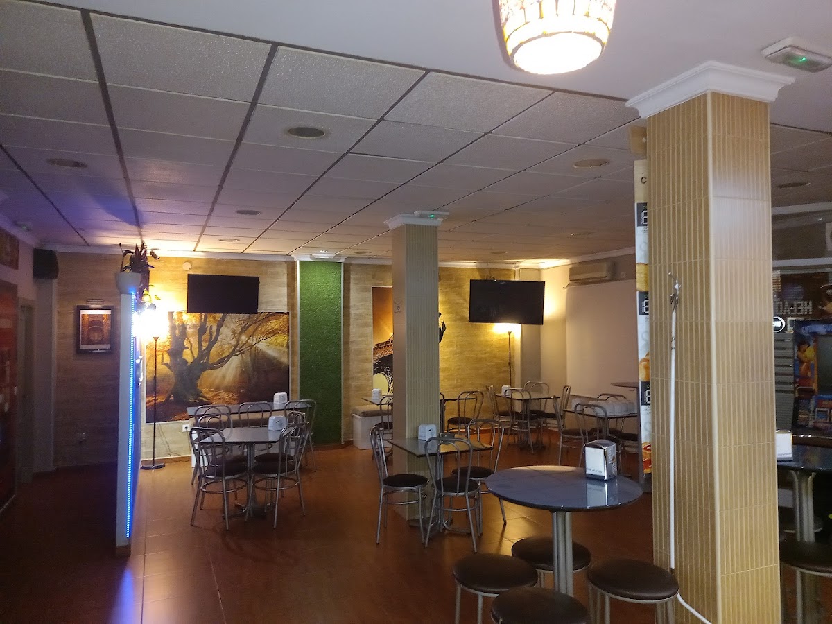 Cafeteria-heladeria Libra