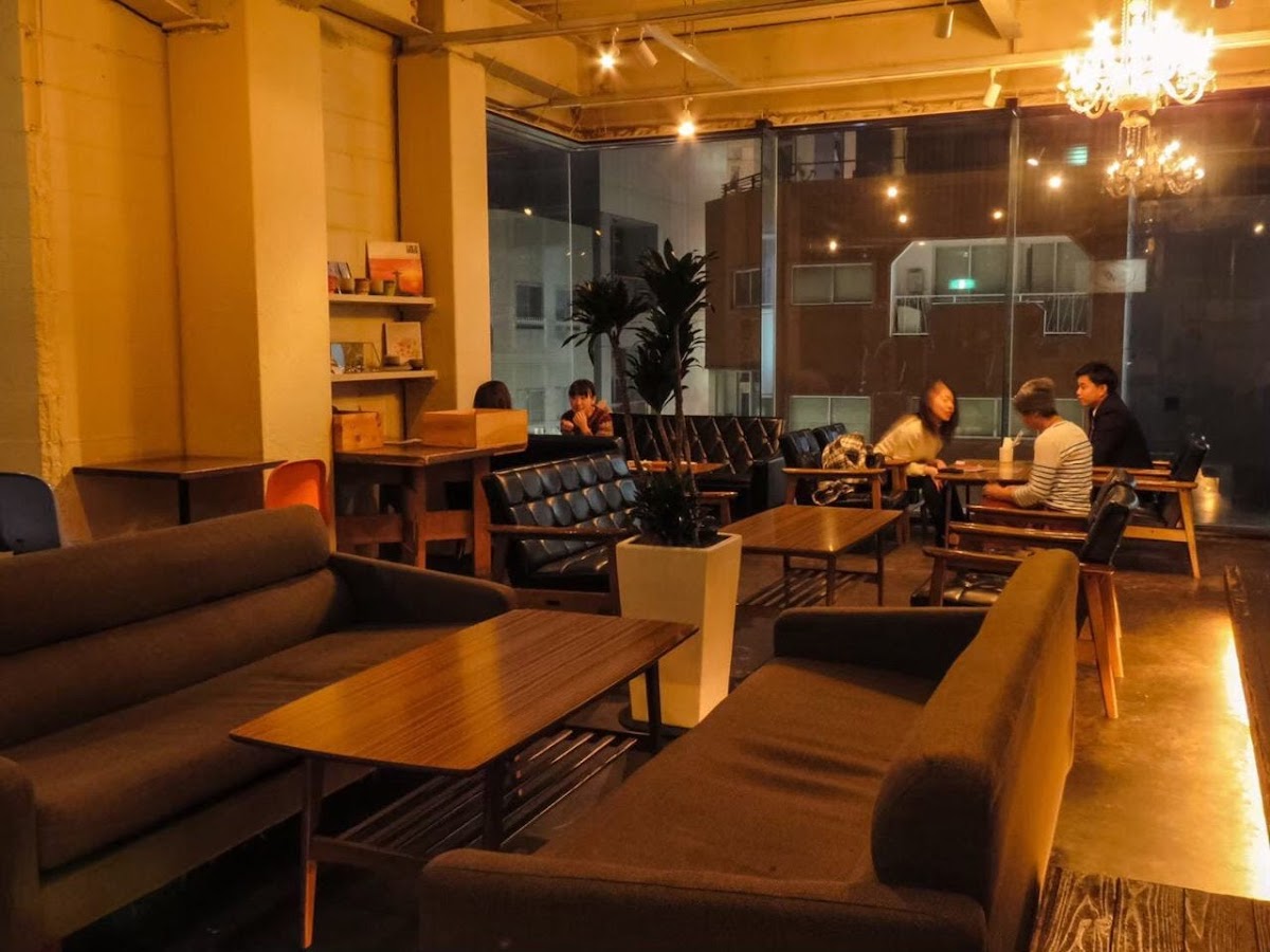 cafe&bar natural stance