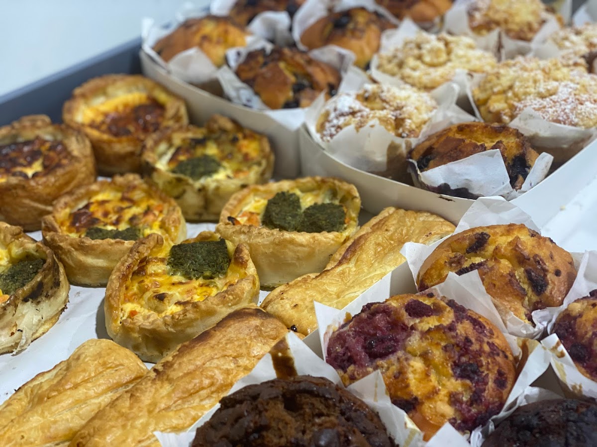 Waddi Cafe - Cairns International Airport - 9