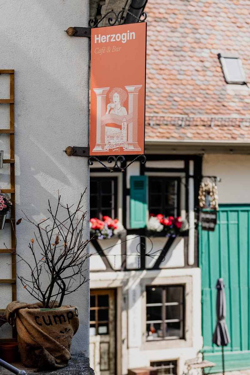 Herzogin Café & Bar