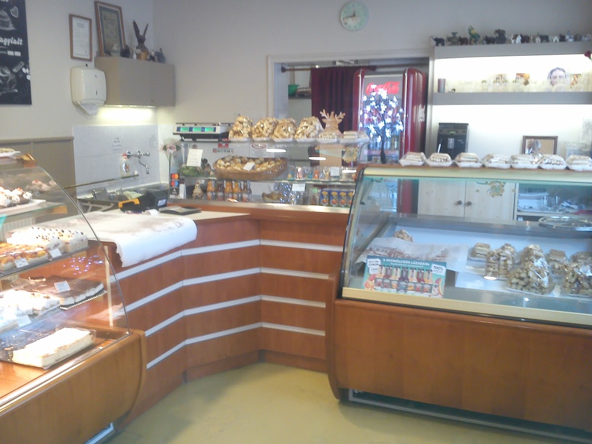 Nagy Cukrászda - 3