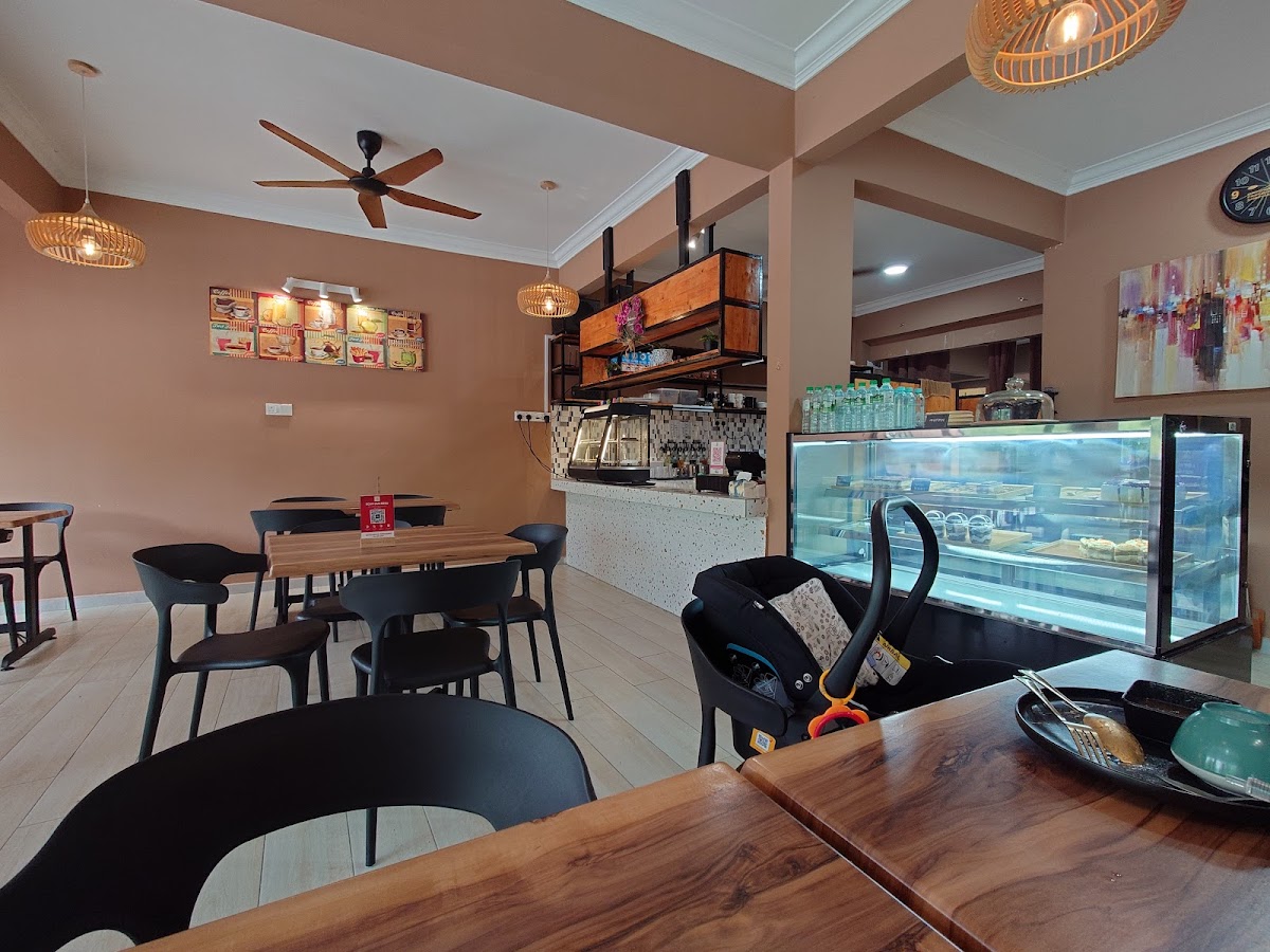 Lot Sepuloh Cafe