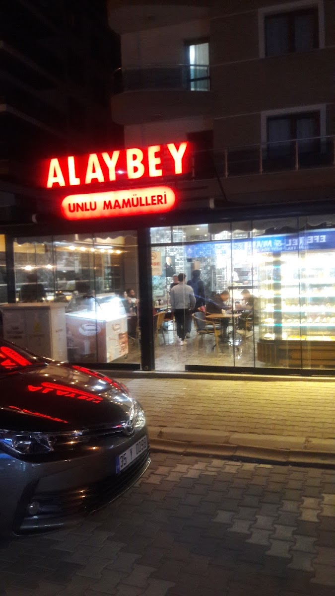 White Cafe Bakery Products