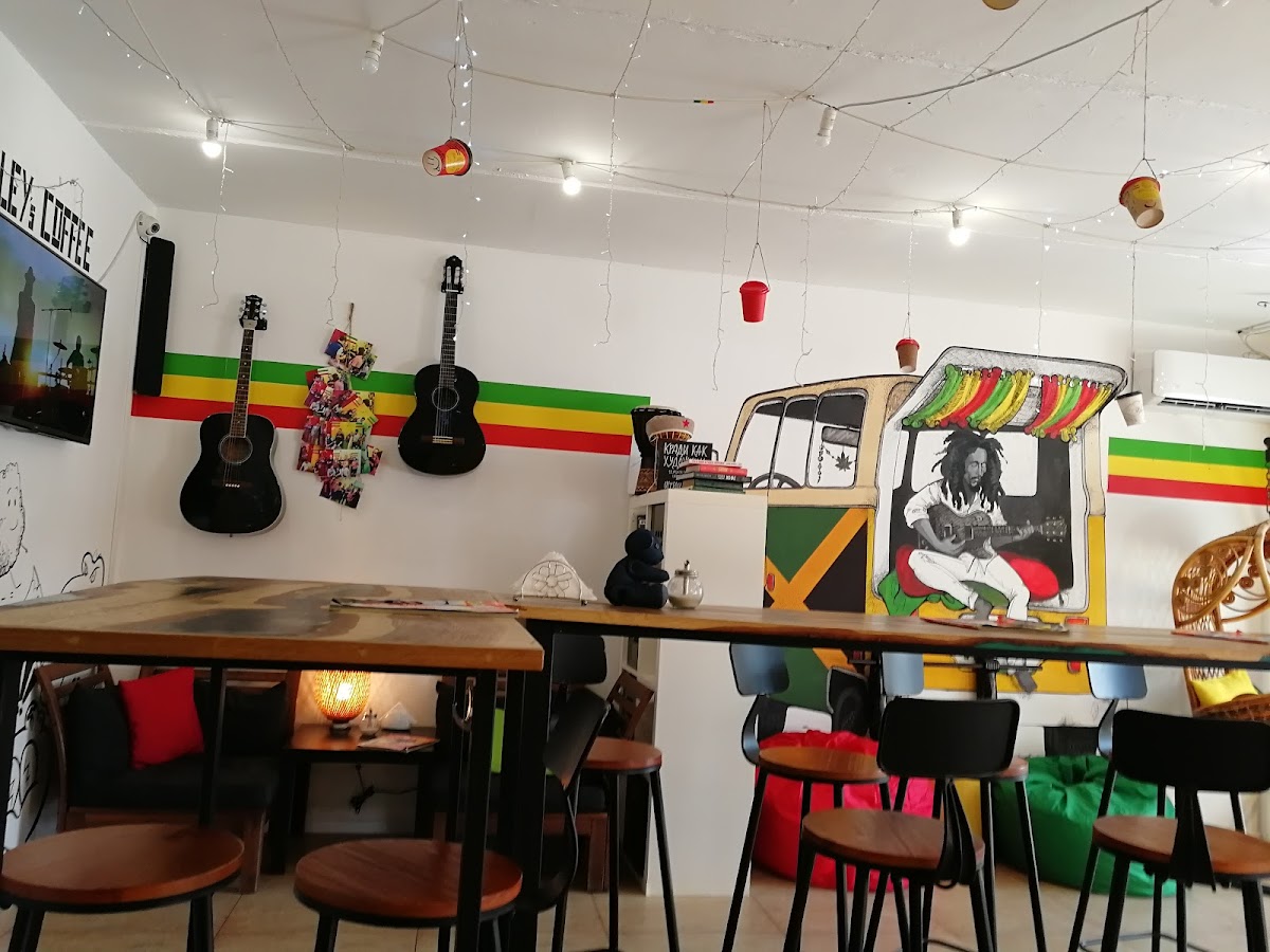 Кофейня Marley's coffee