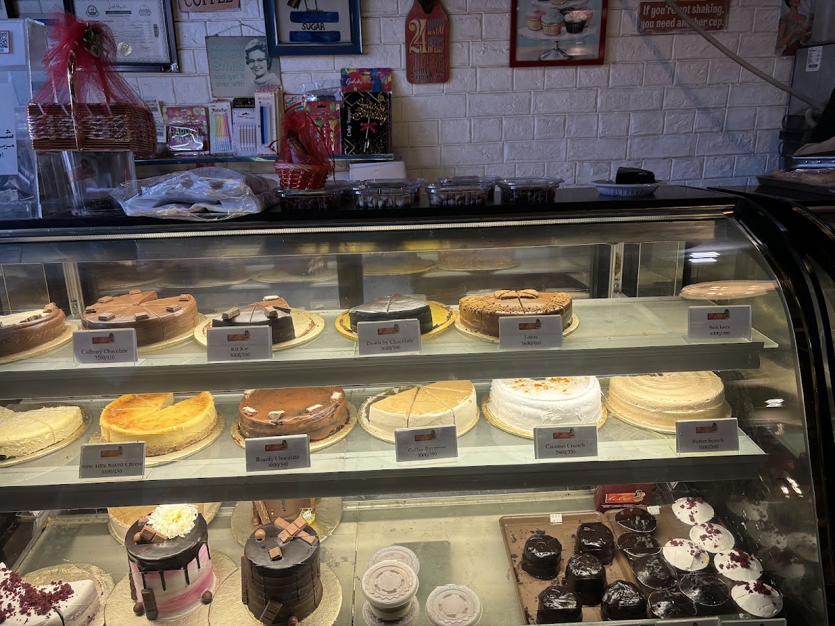 Le Café Patisserie - 4