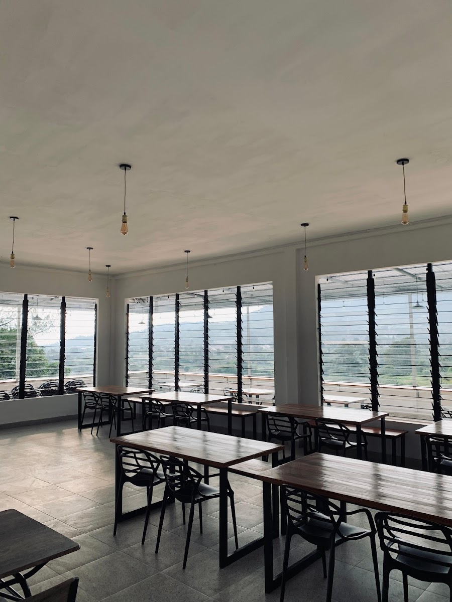 Acala Adhum Cafe & Villa