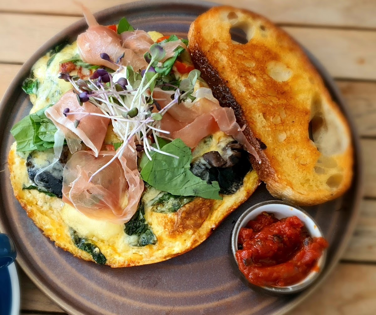 Eddie's Brunch Parlour - 7