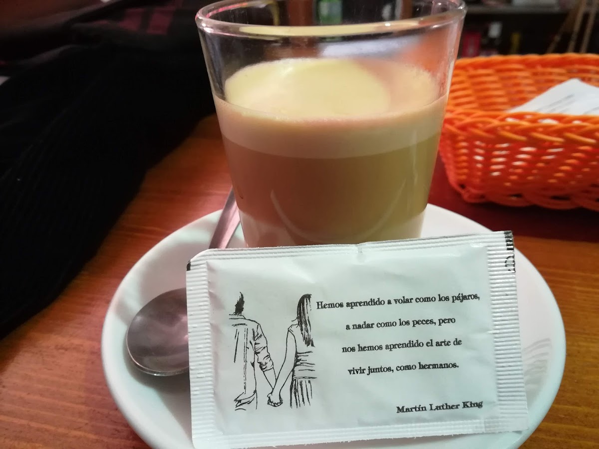 Cafetería Pequeño BUDHA - 5