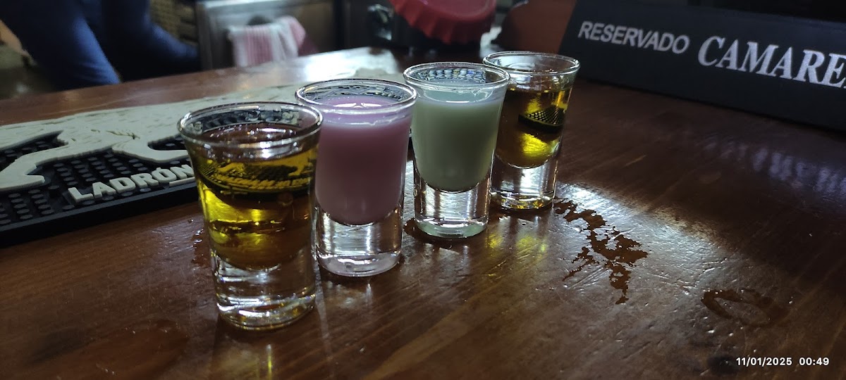 Cafetería Pequeño BUDHA - 9