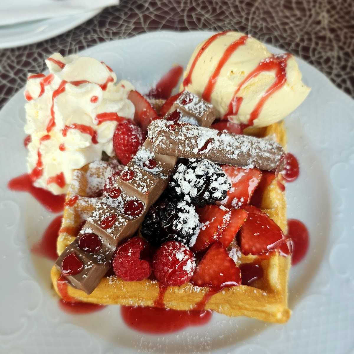 La Crema Café-Bistro-Lounge