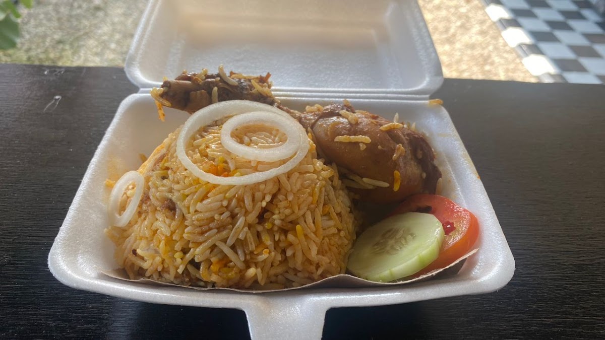 Om Bule Cafe & Resto - 8