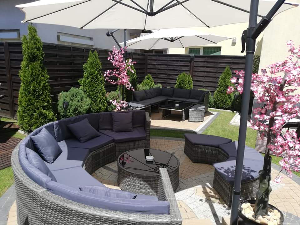 Кафе-аперитив 'Happy day'