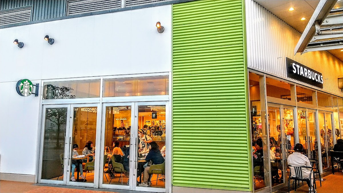 STARBUCKS Cocoon 1, Cocoon City Saitama-Shintoshin Shop