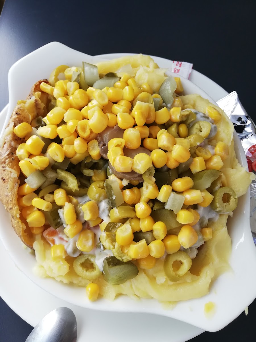 WaKum Cafe Kumpir & Waffle | Altınoluk Şubesi - 5