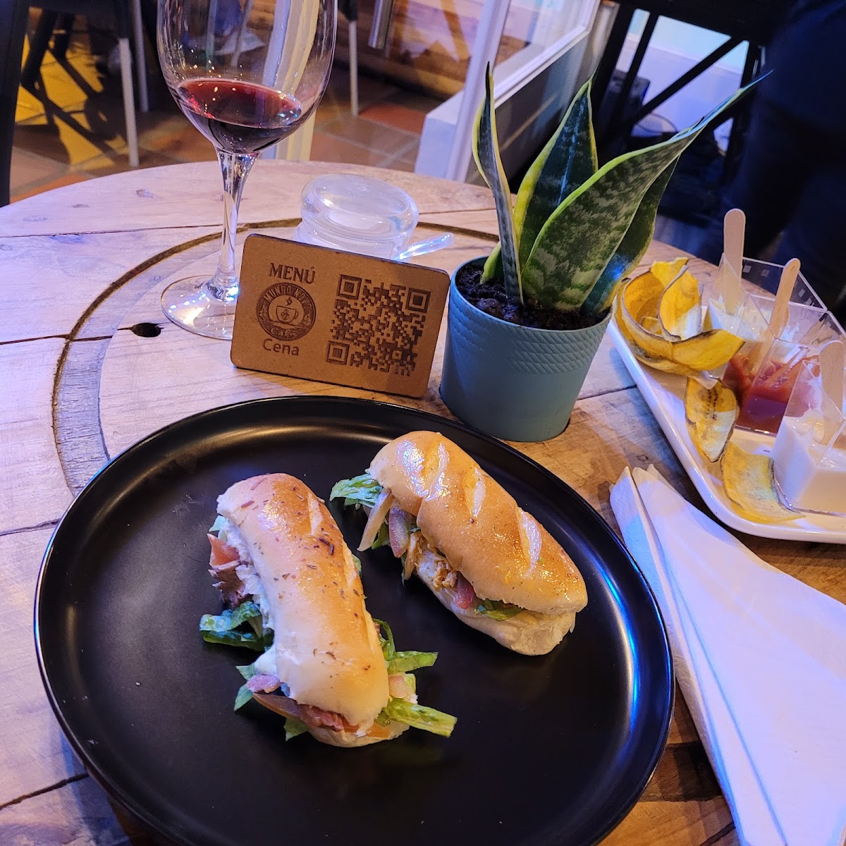 Novo Mundo Café C.A - 8