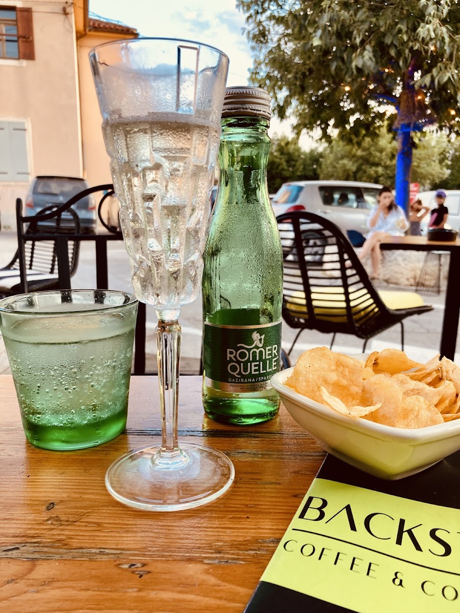 Caffe bar Backstage - 9