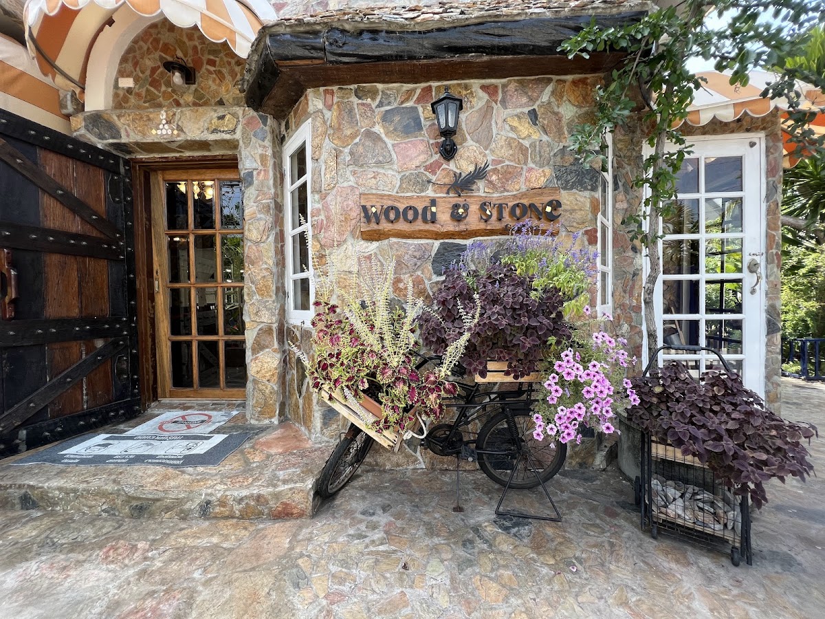 Wood & Stone Coffee