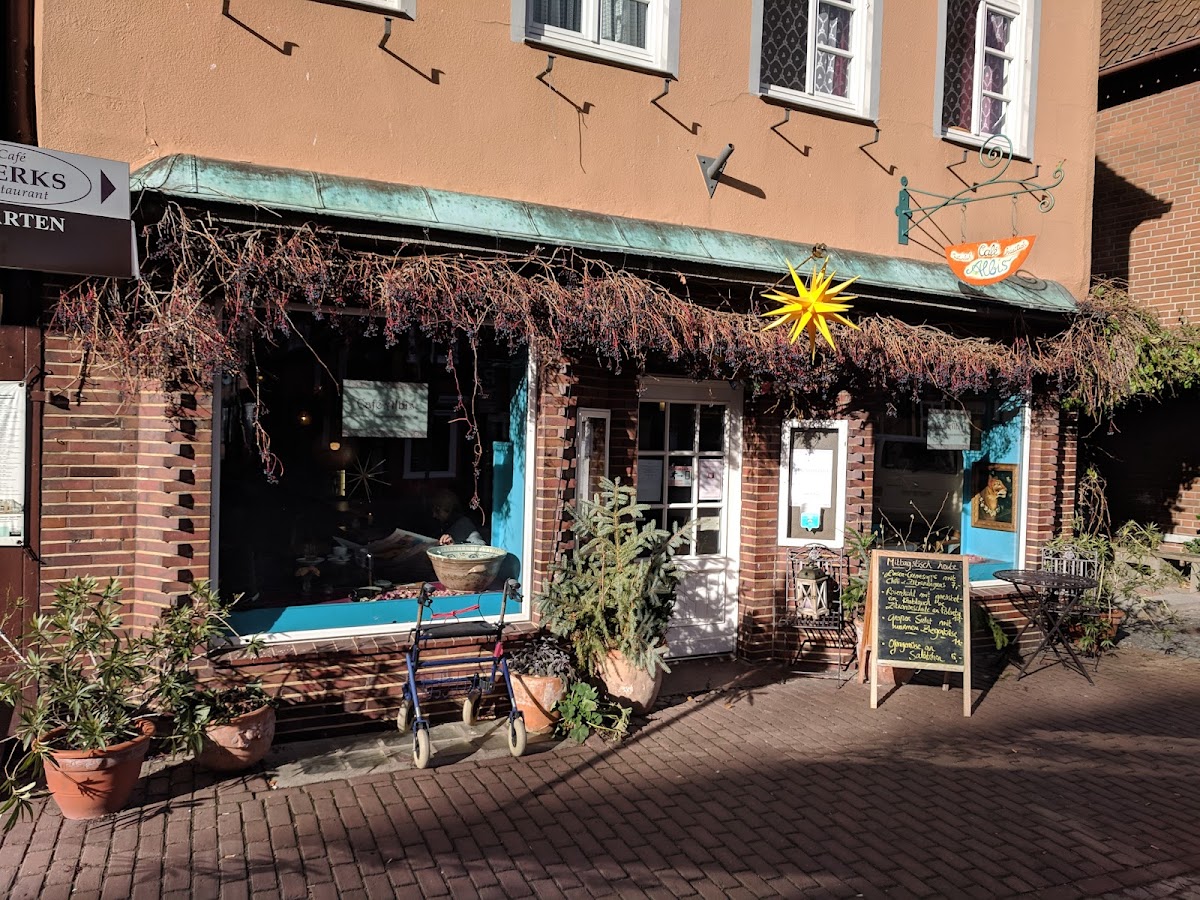 Cafe Albis
