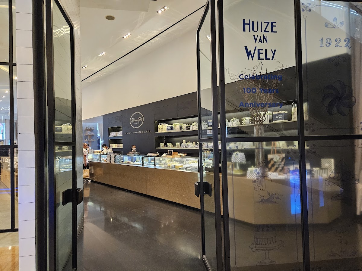 Huize Van Wely Pacific Place