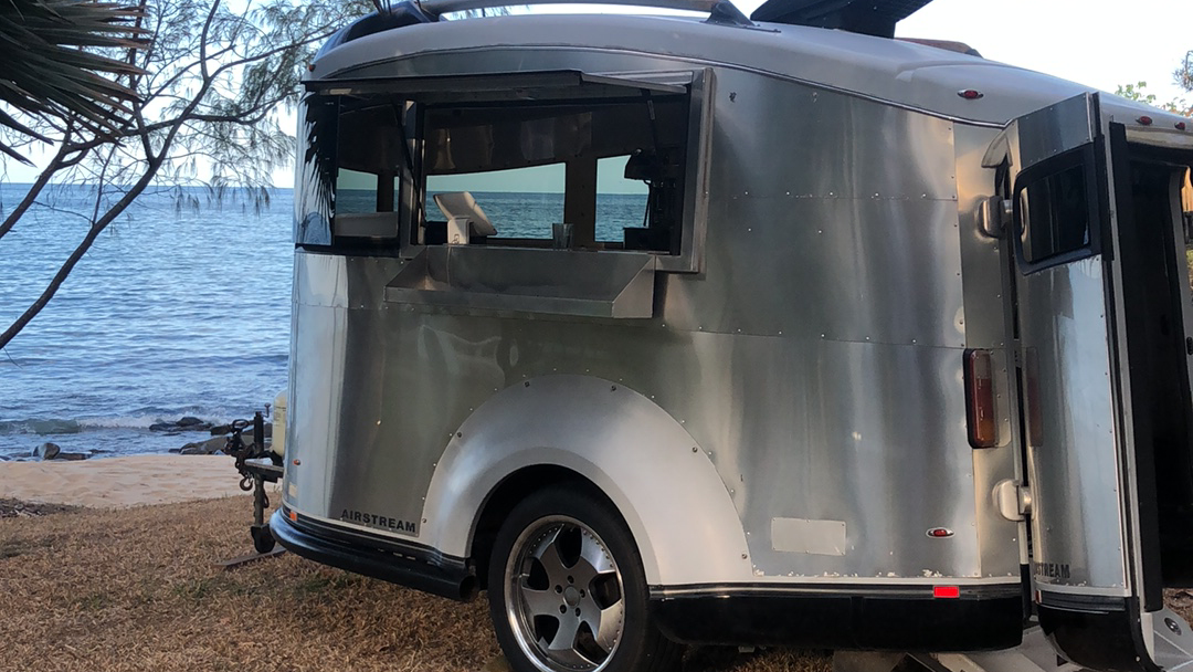 Ten One Twenty Cafe - 3