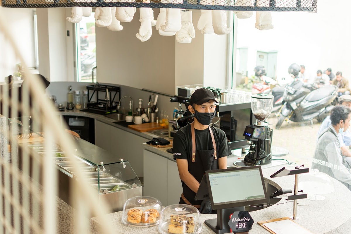 El Salvaje Cafe & Boxing