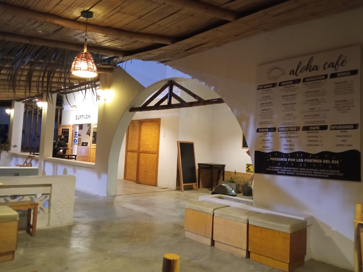 Aloha cafe and market