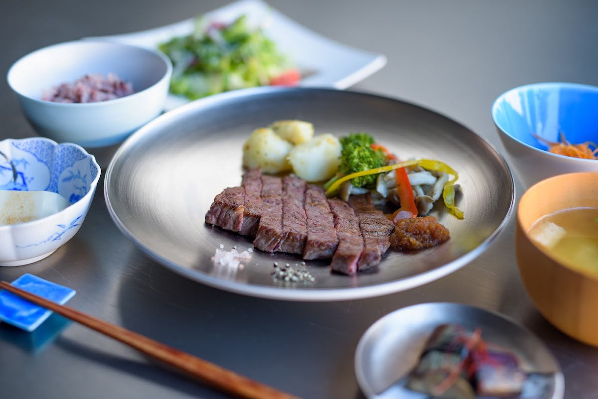 Arita Porcelain Lab Arita Flagship Store - 3