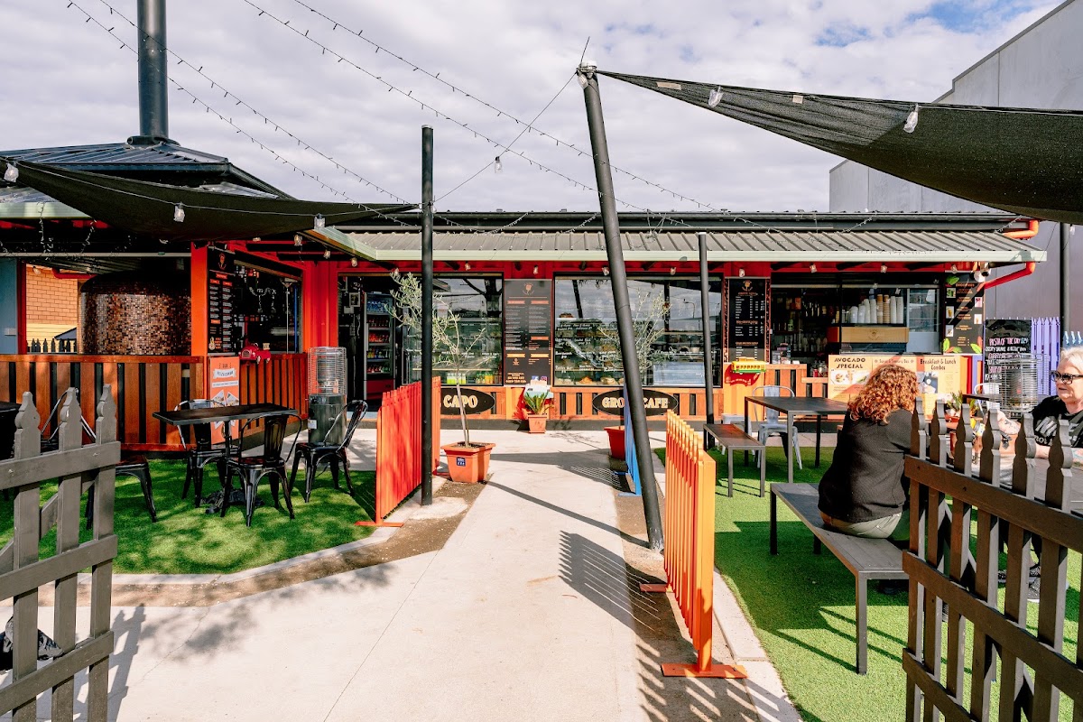 IL CAPO GROVE CAFE - 3