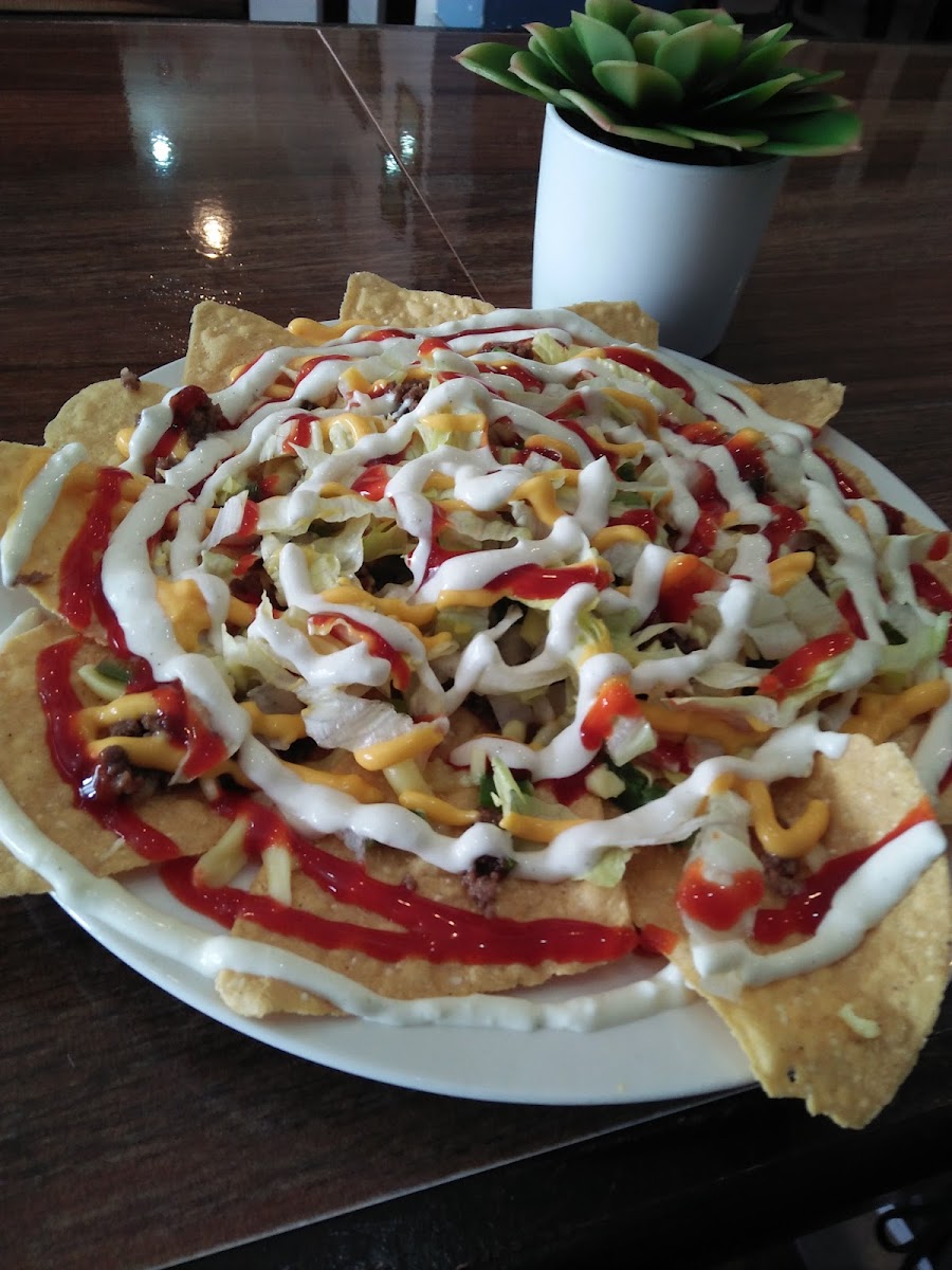 Frazzled Cafe & Restaurant - 8