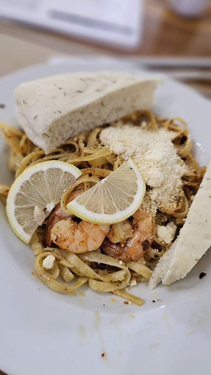 Umeck Cafe And Bakeshop - 8