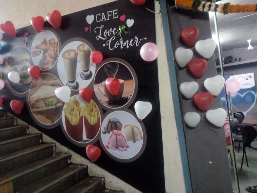 Cafe love corner