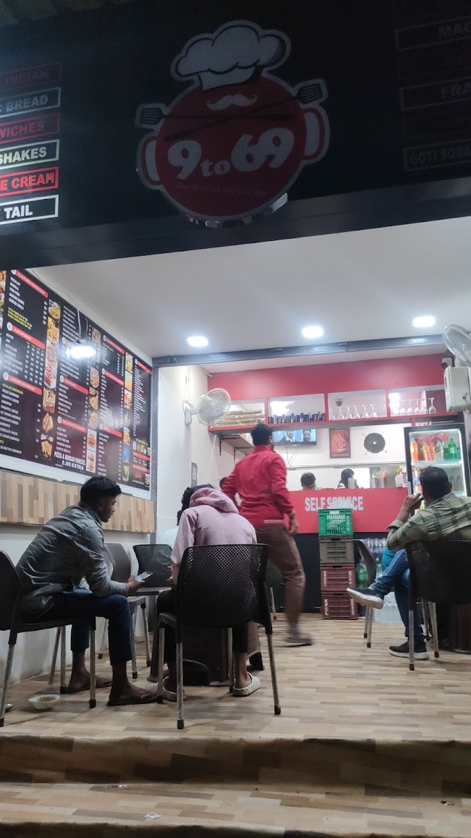 9 To 69 Cafe