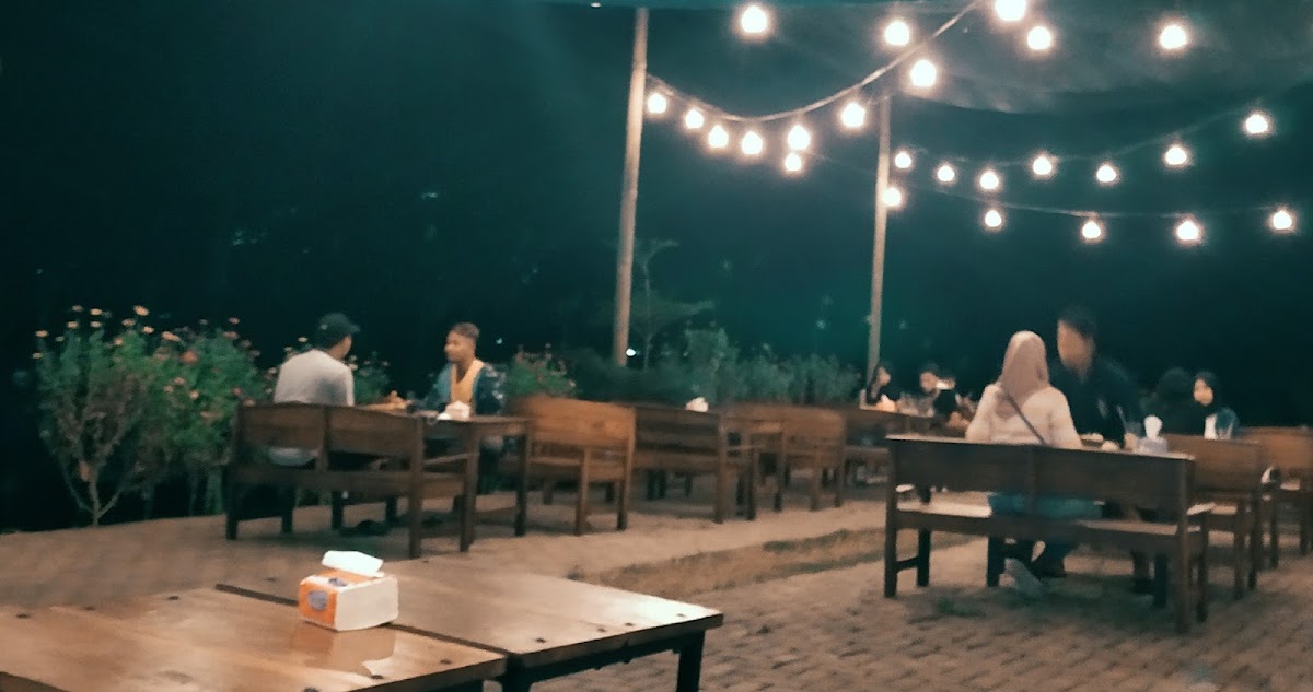 KULON OMAH coffee & sunset